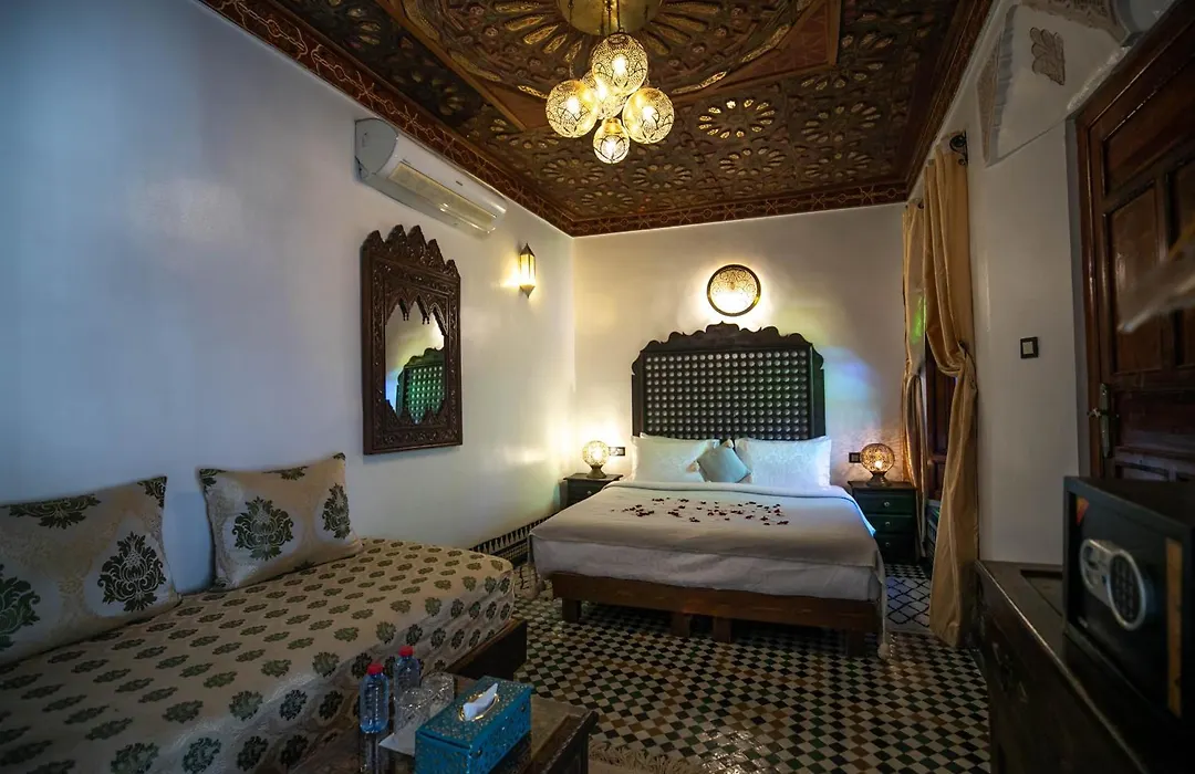 Dar Borj-1